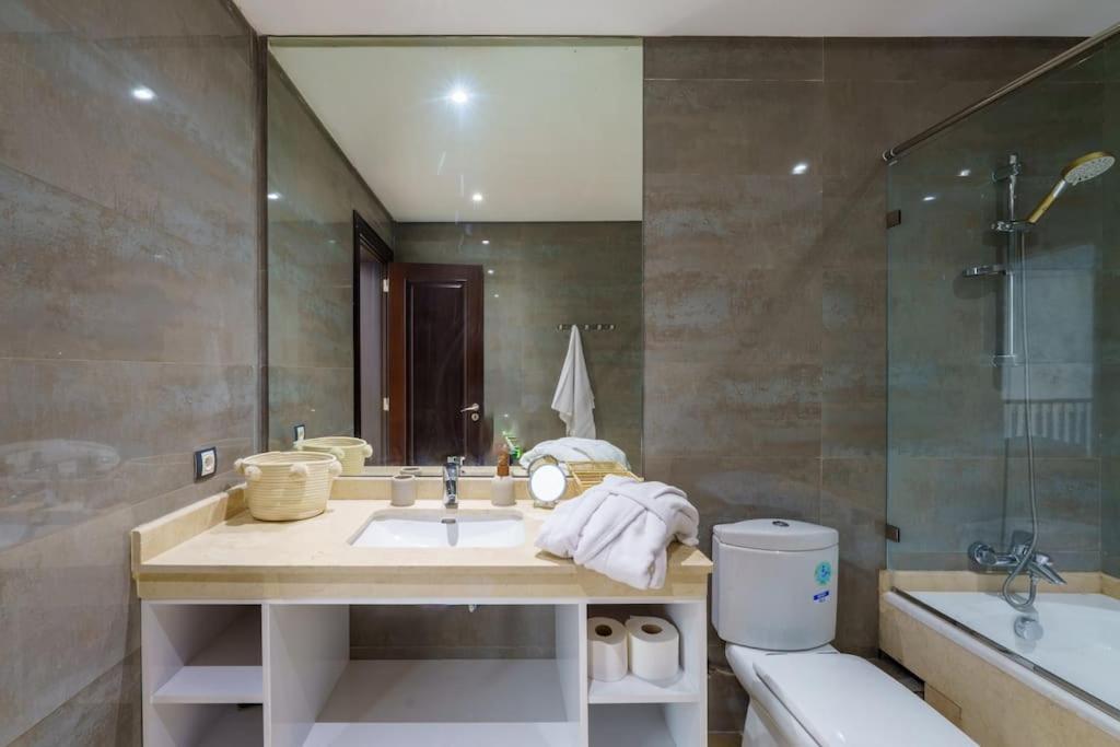 Apartment Duplex Somptueux Avec Piscine, Au Coeur De Gueliz, Centre-ville De Marrakech Marrakesh