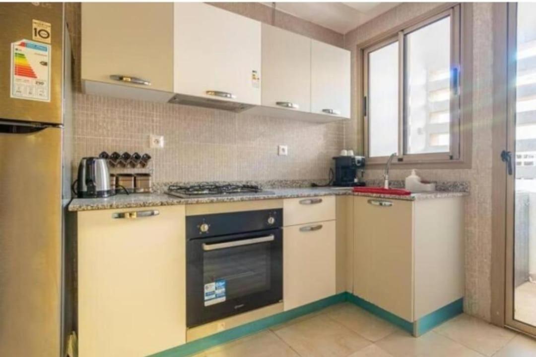Apartment Charming In The Heart Of Marrakech - Modern Amenities And Prime Location *