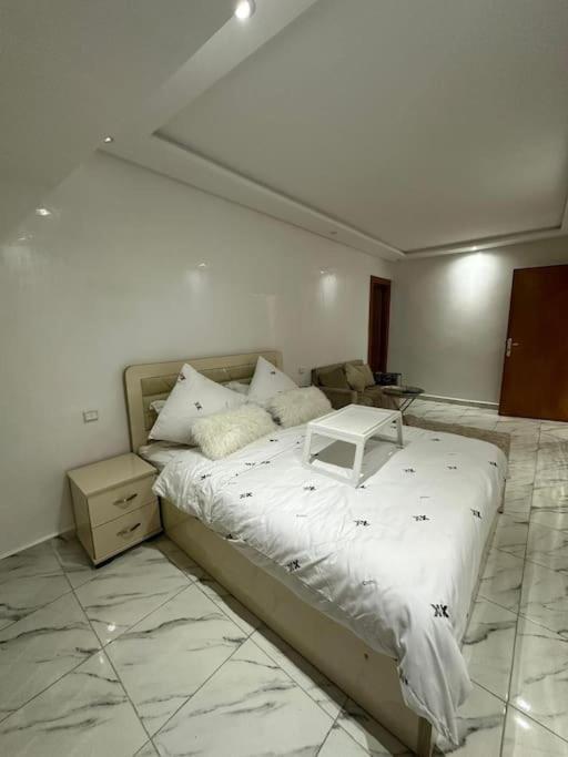 Chic Avec Piscine Gueliz Apartment