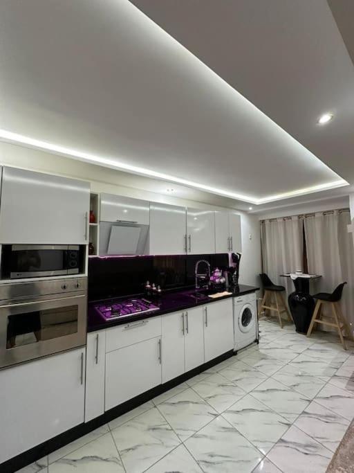 Apartment Chic Avec Piscine Gueliz