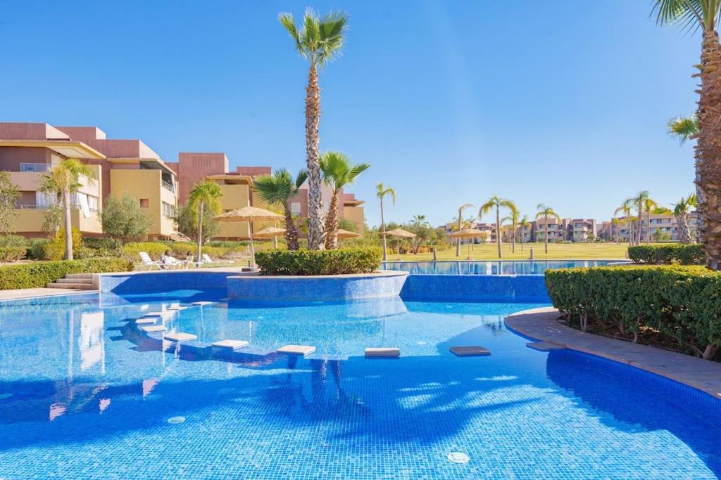 Luxury Golf & Pool View - Wifi
