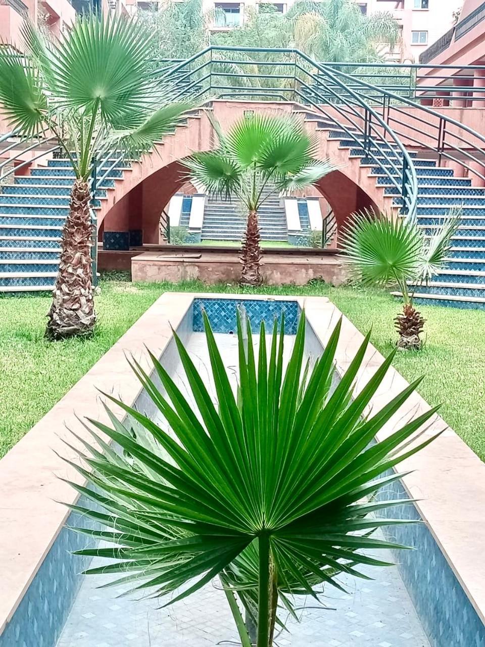Apartment Beautiful Hivernage With Pool & Balcony, Near Attractions *