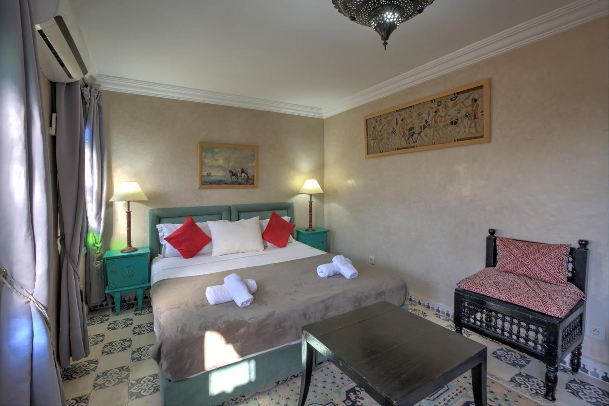 Inaka Riad 3*