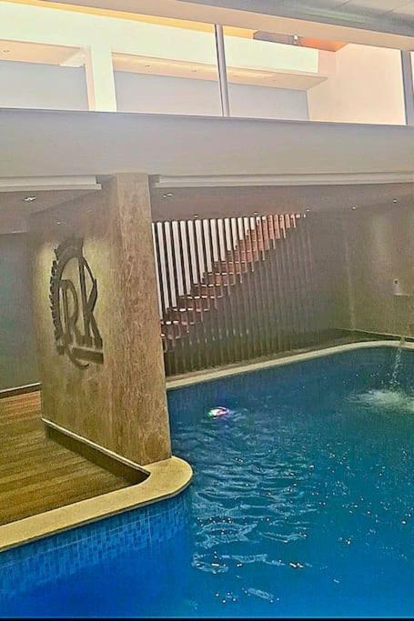 Apartment Hypercentre, Cosy, 2 Piscines, Sauna, Hammam
