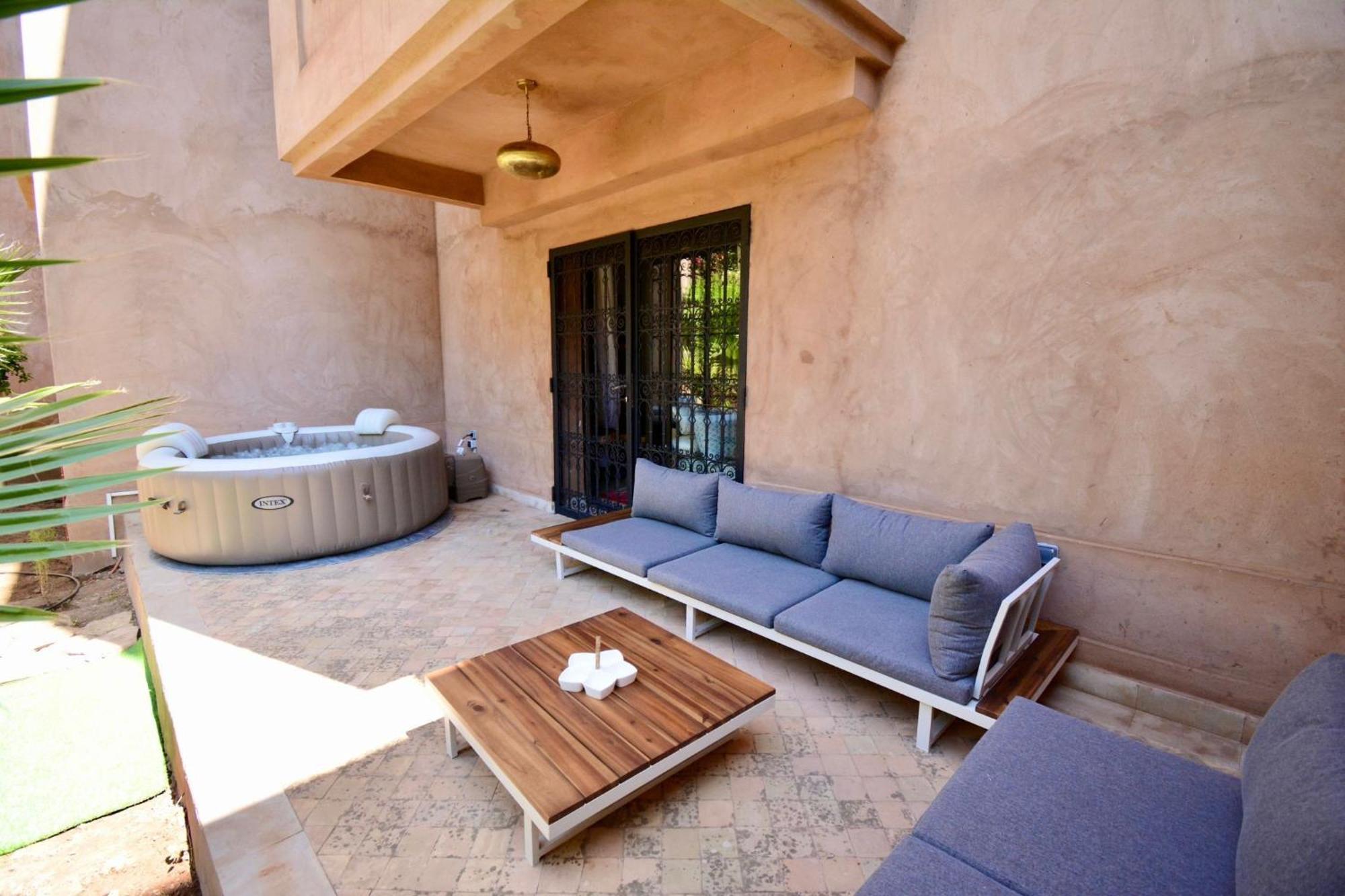 Cozy Rez De Jardin Hébergement de vacances