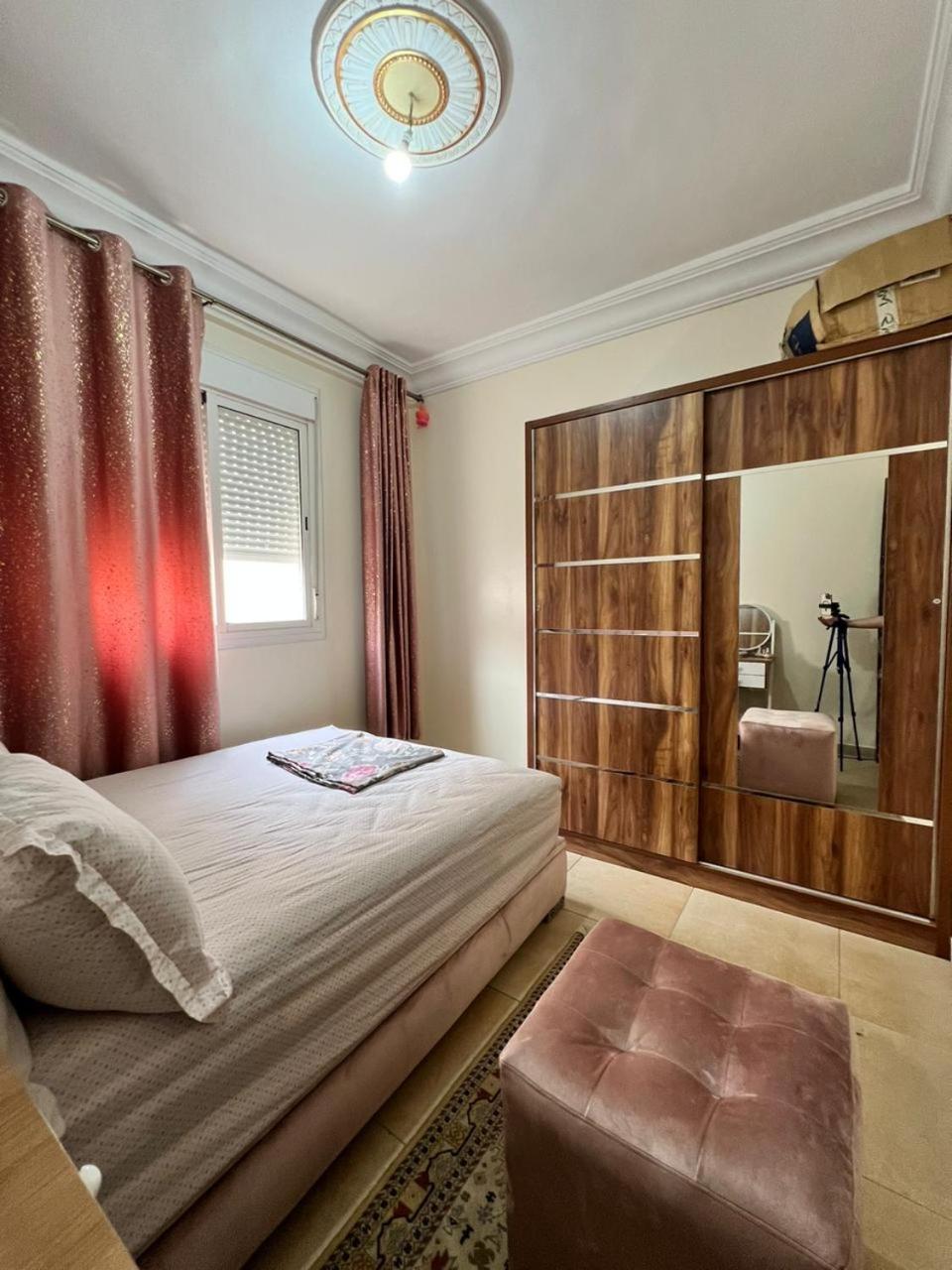 Coquette Apartment