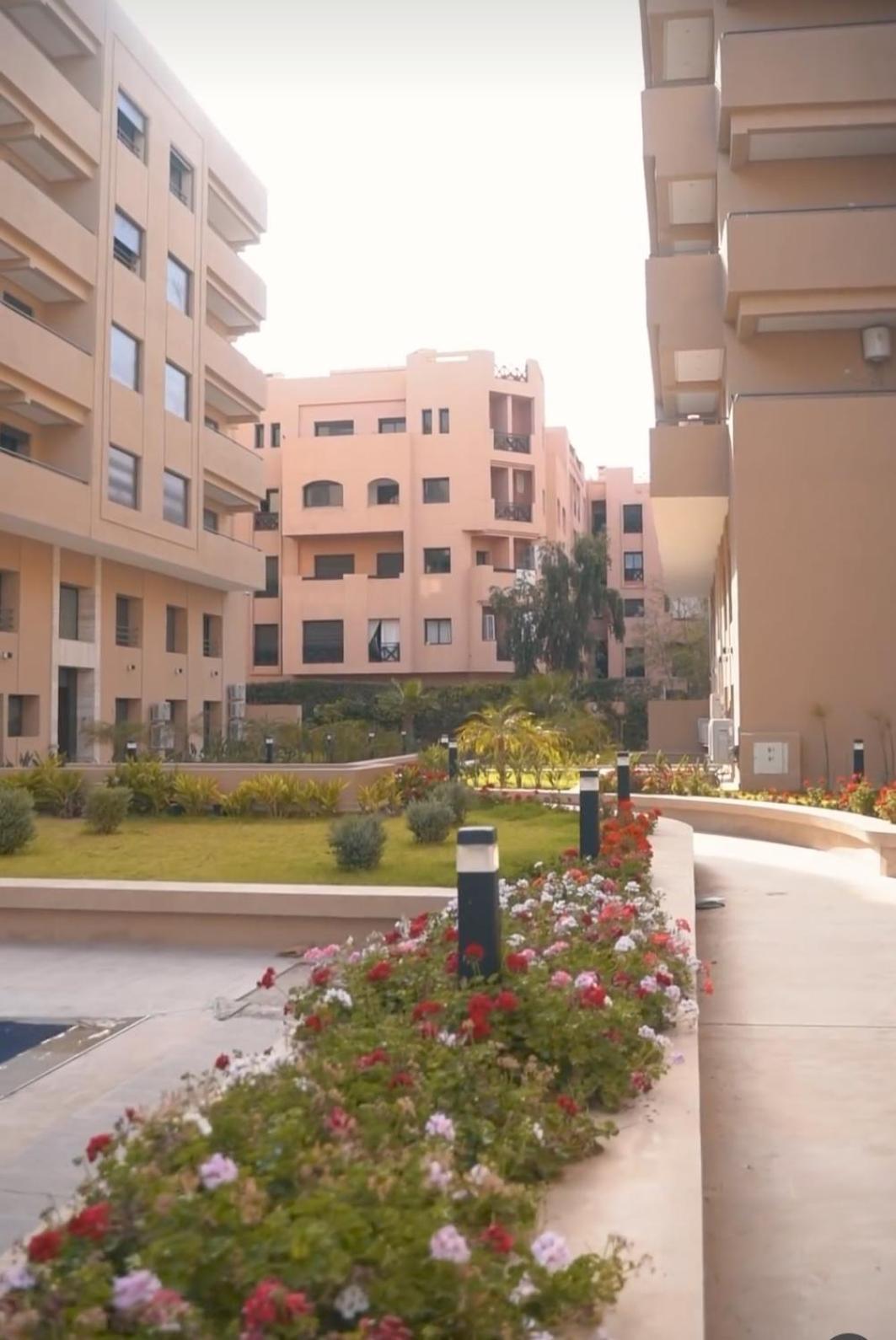 Duplex De Reve Au Coeur De Marrakech Avec Deux Piscines Pour Adultes Et Enfants Marraquexe
