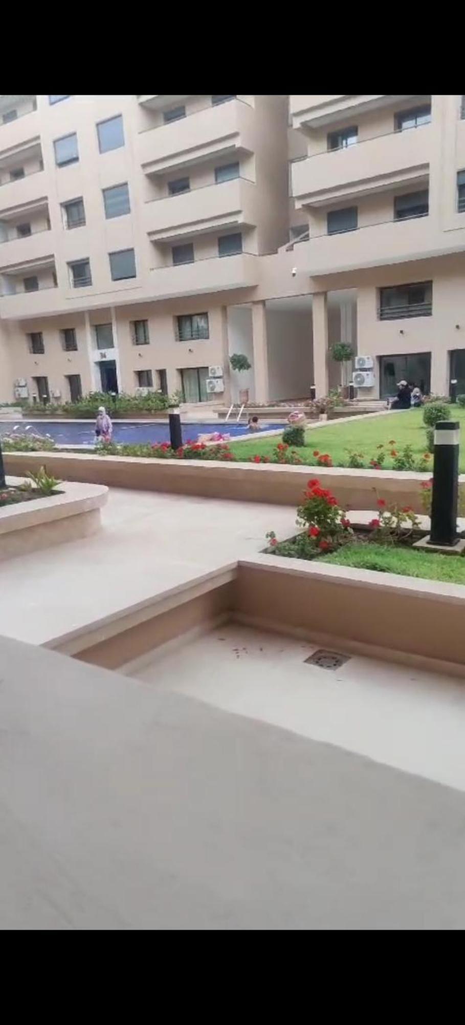 Duplex De Reve Au Coeur De Marrakech Avec Deux Piscines Pour Adultes Et Enfants Casa de férias