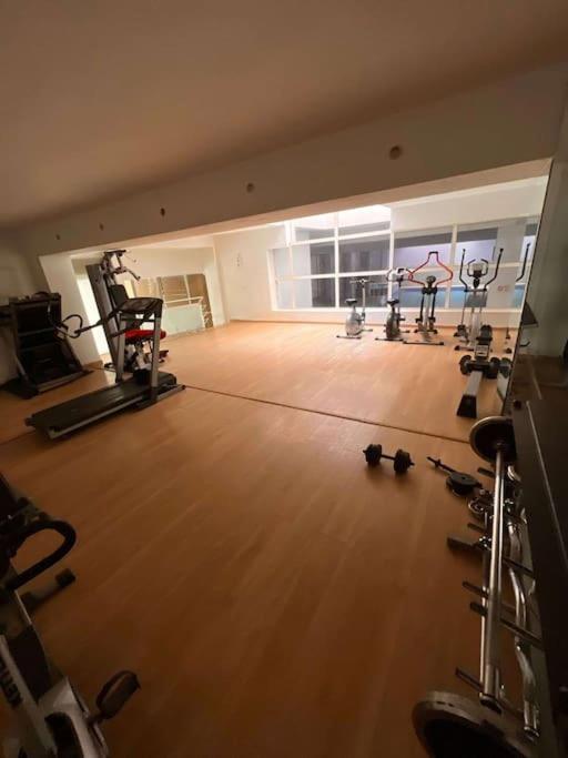 Gueliz Avec Piscine Et Salle De Sport Apartamento