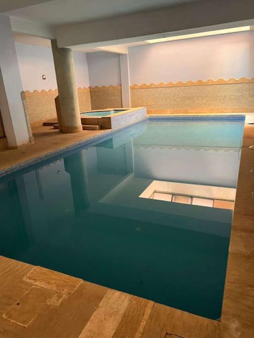Gueliz Avec Piscine Et Salle De Sport Apartamento