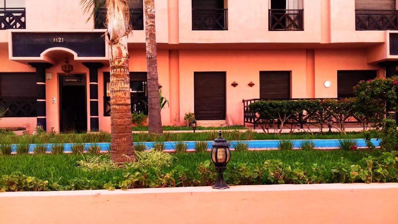 Premium Village M 2583