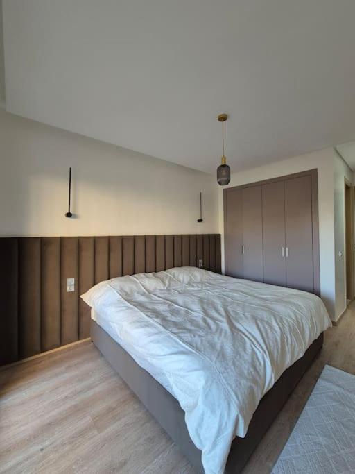 Apartment 2ch Rez De Jardin Piscine *