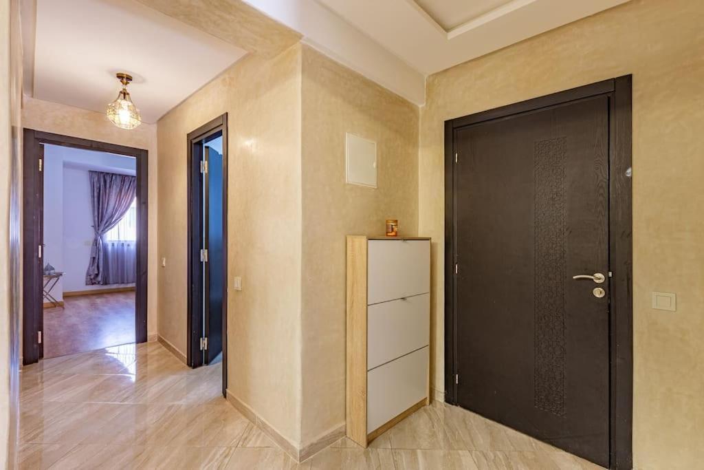 Apartment New! App Emeraude Confort Avec Piscine & Parking *