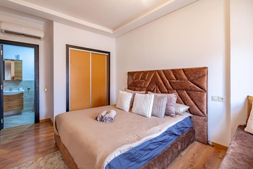 New! App Emeraude Confort Avec Piscine & Parking Apartment *