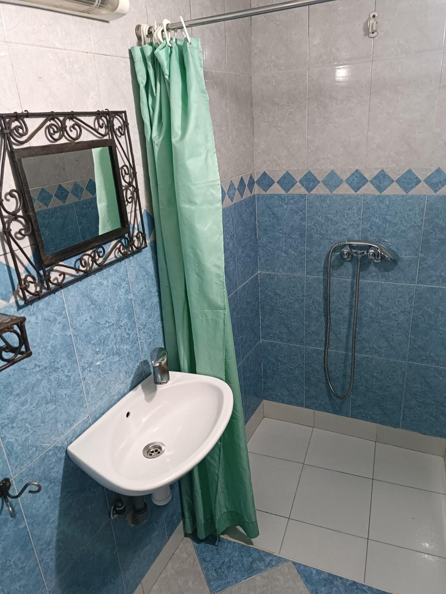 Sindi Sud Hotel *