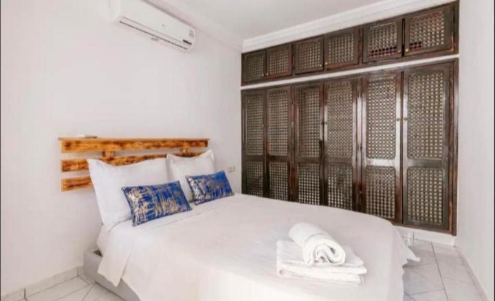 Apartment Spacieux T4 Dans Belle Avec Piscine