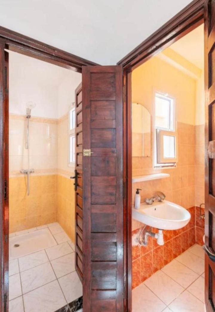 Apartment Spacieux T4 Dans Belle Avec Piscine Marrakesh