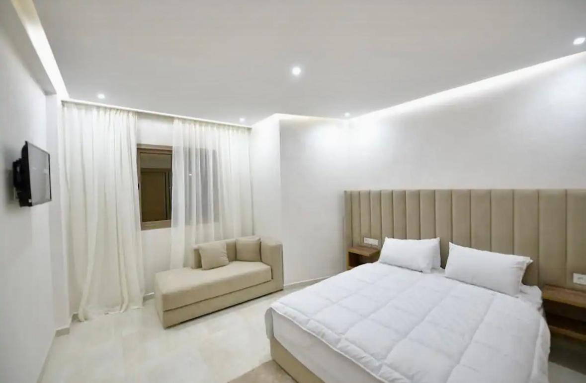 Edith Piaf Apartment Marrakesh