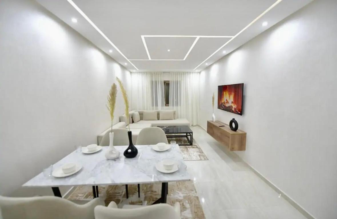 Apartment Edith Piaf *