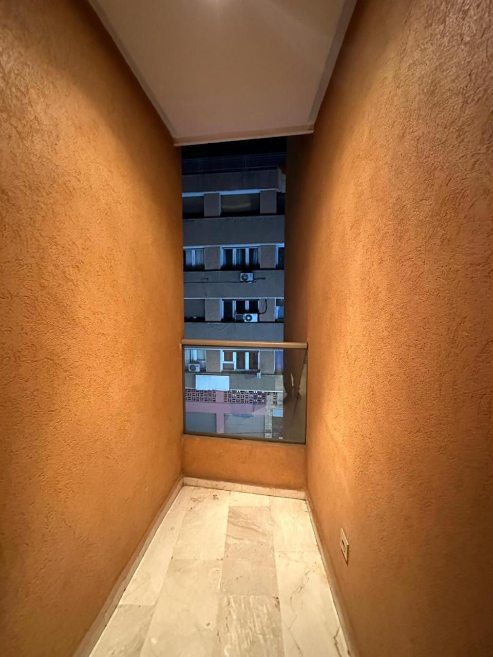 2 Salon A Cote De Carre Eden 10 Apartment