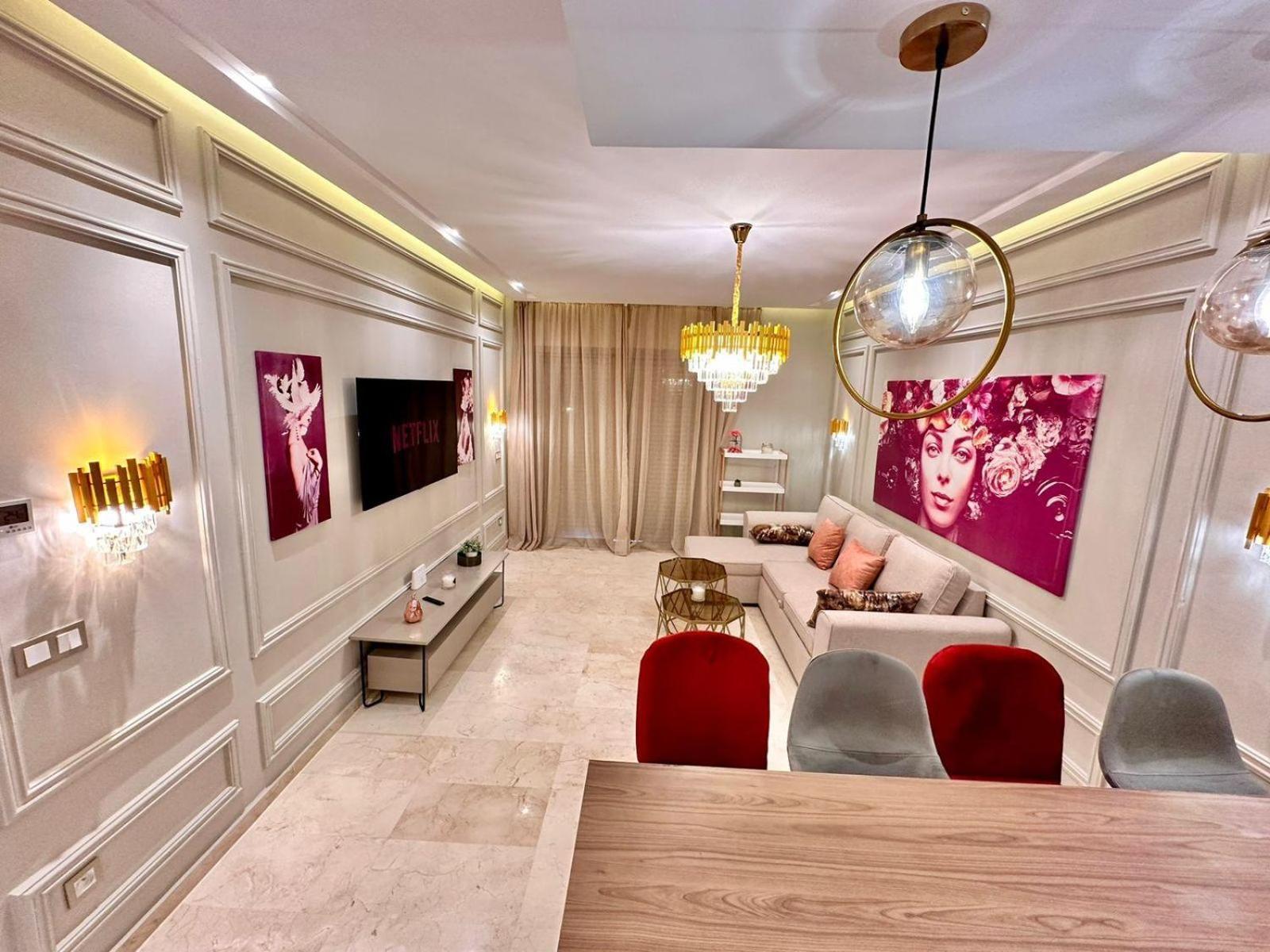 Apartment Luxueux Avec Piscine 10 Minutes Du Centre