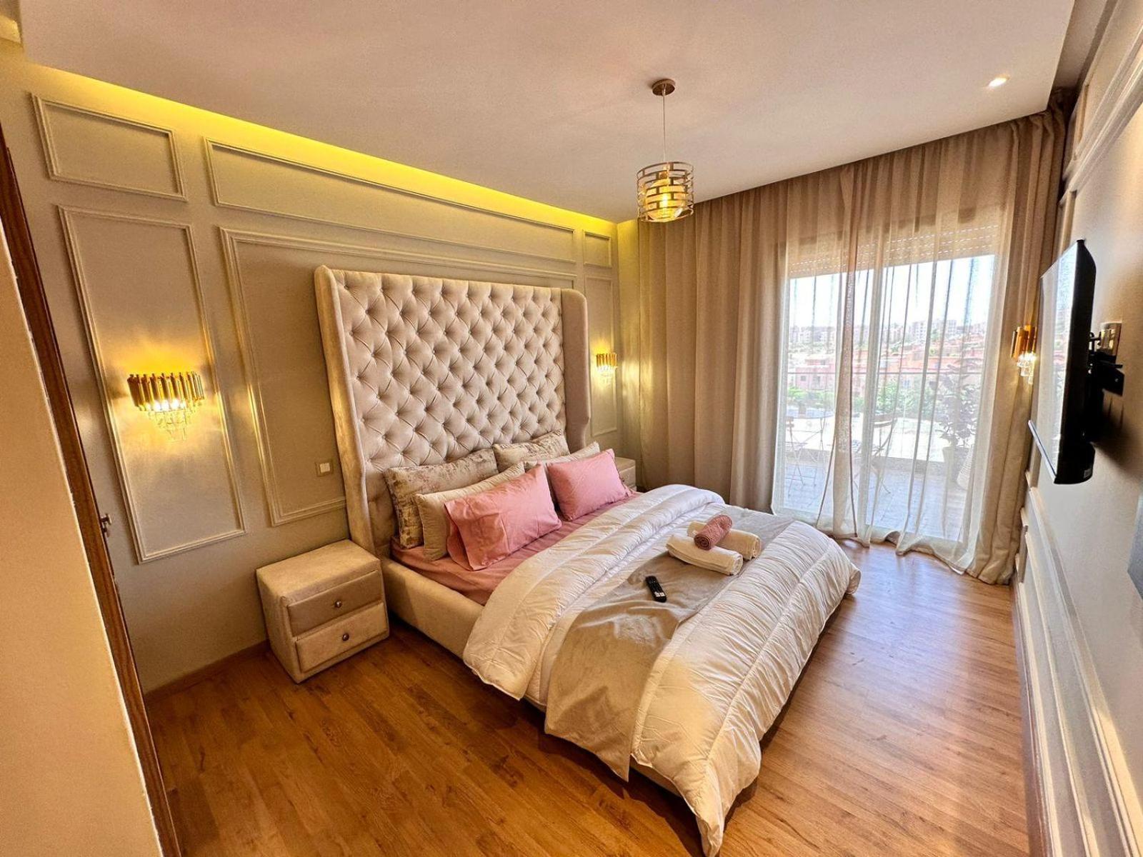 Luxueux Avec Piscine 10 Minutes Du Centre Apartment Marrakesh