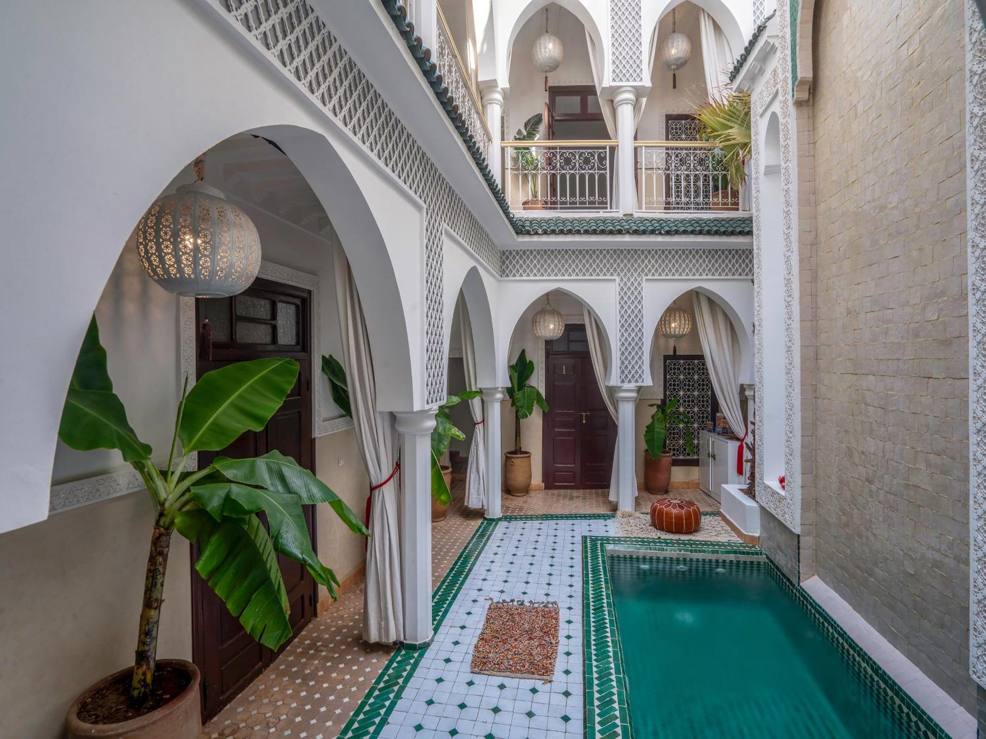 Riad Tzizwit Boutique & *
