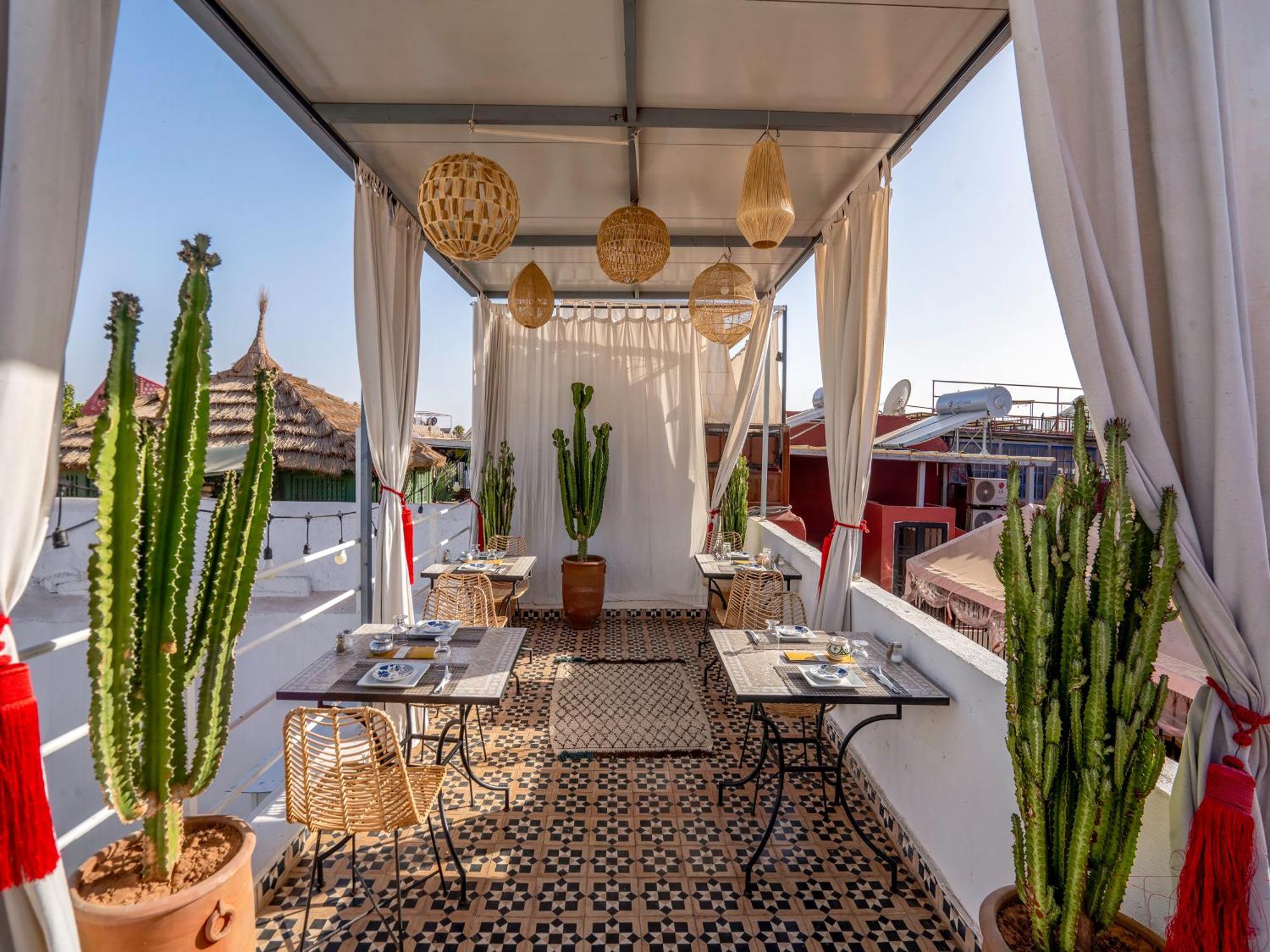 Tzizwit Boutique & Marrakesh