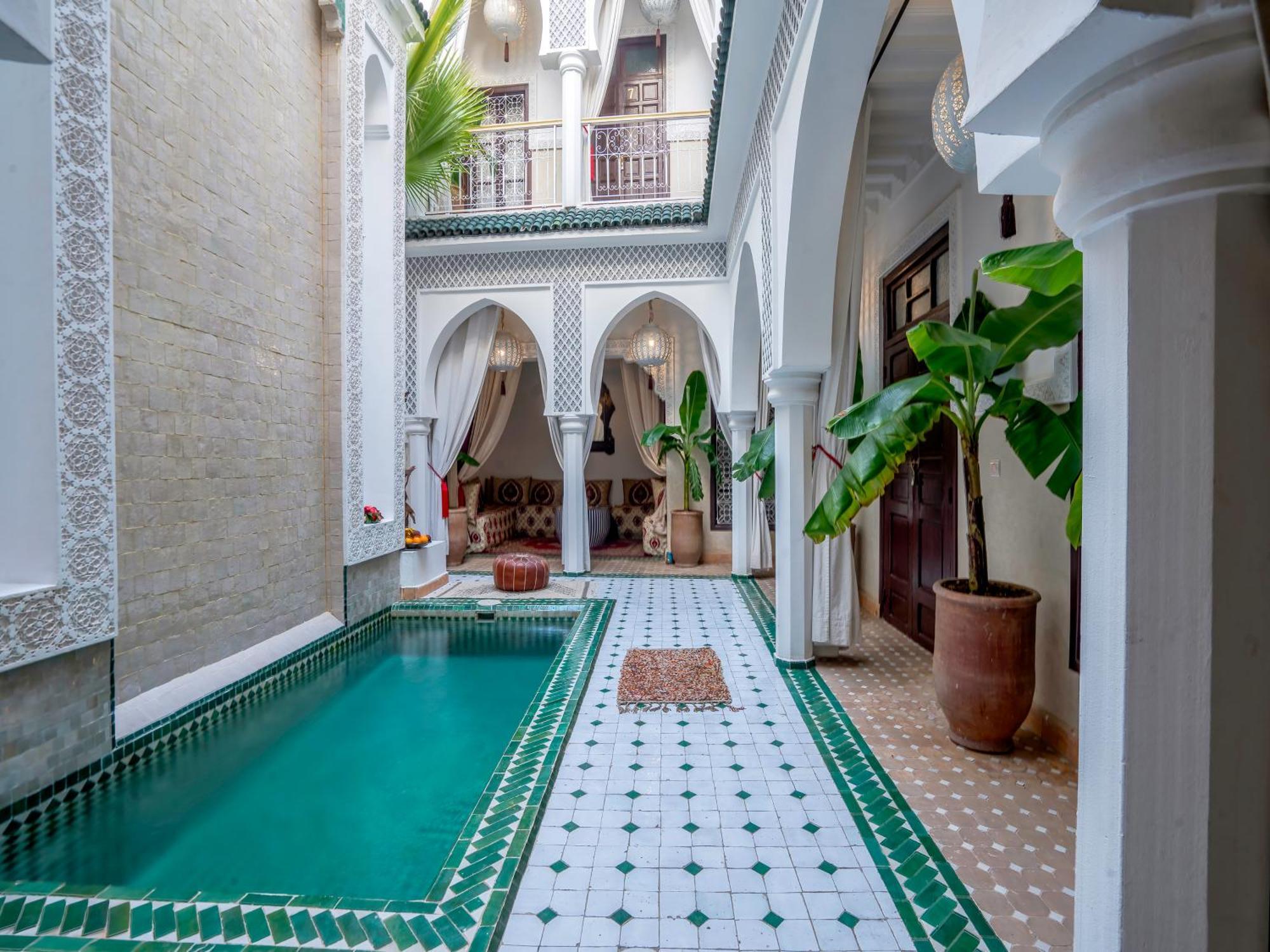 Riad Tzizwit Boutique & *