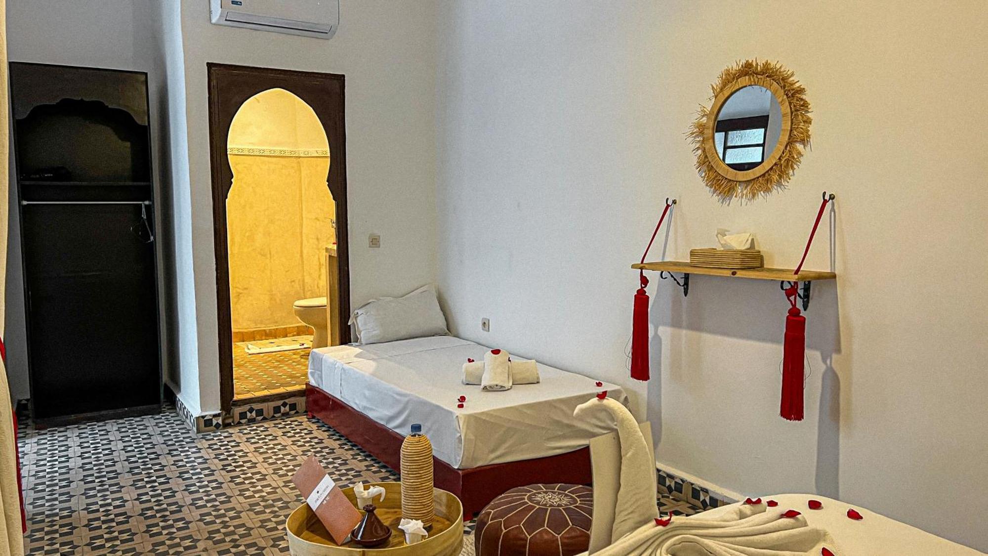 Tzizwit Boutique & Riad *