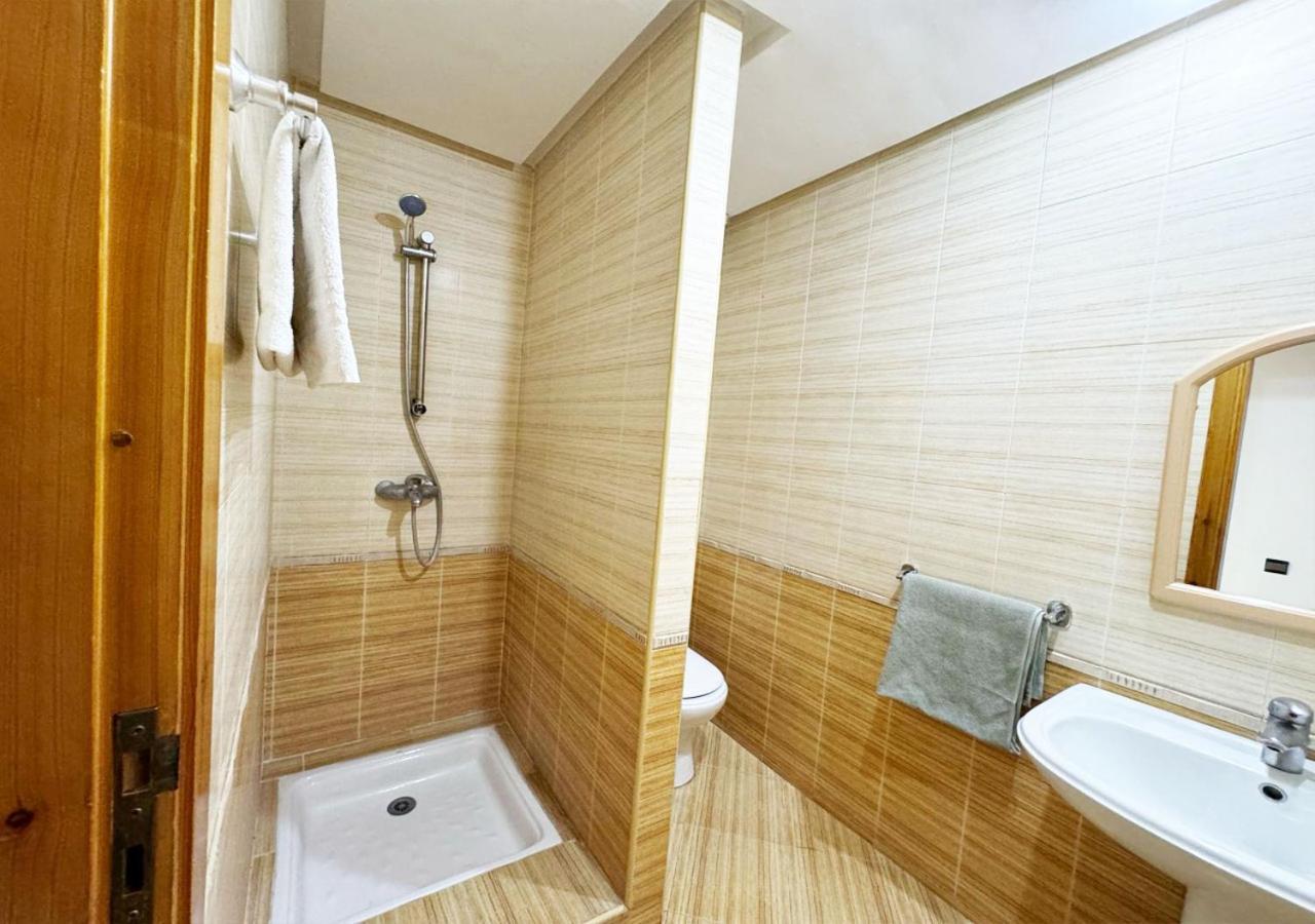 Faroukia 6 Apartment *