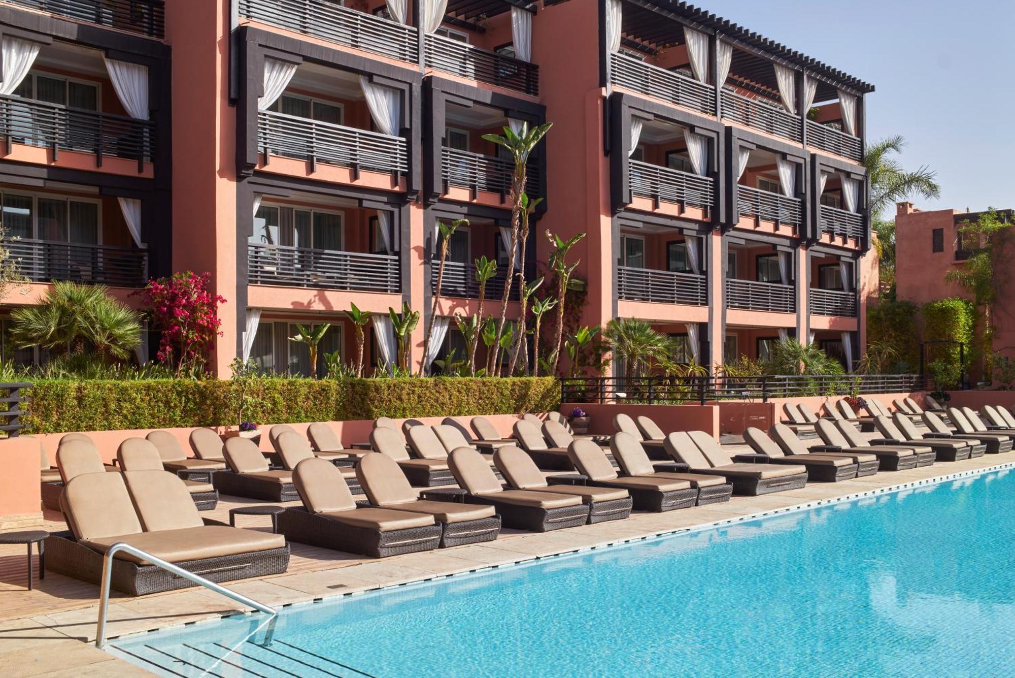 & Barriere Le Naoura 5*