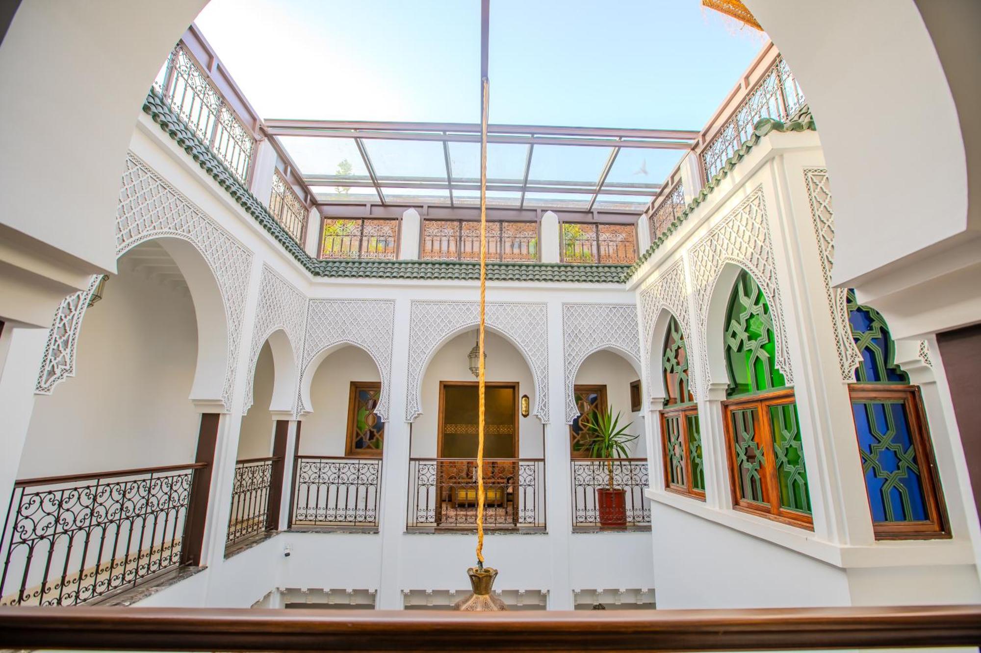 Guest house Mandana & *
