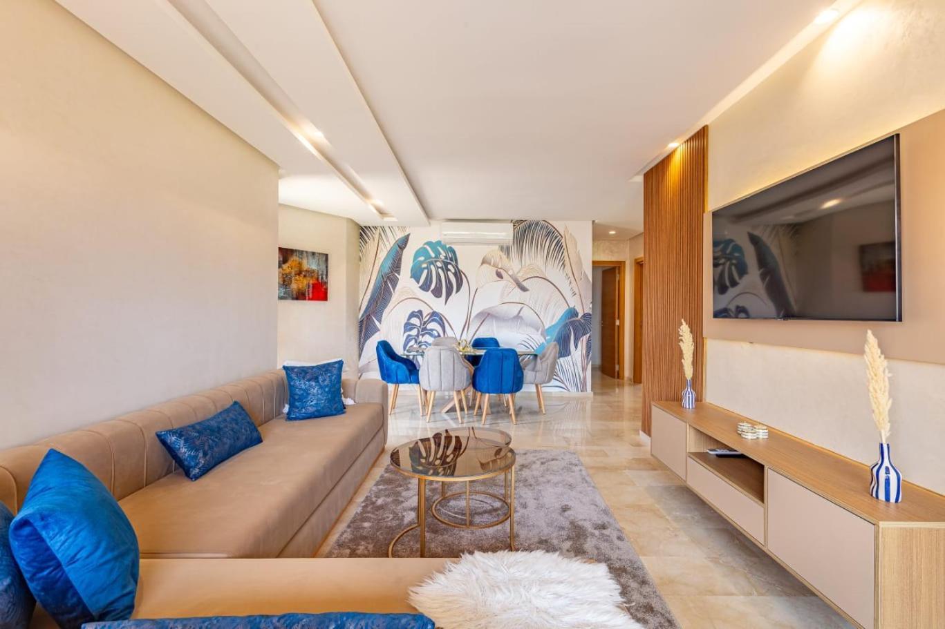New! App Spacieux Avec Piscine Et Parking A Saphir Apartment *