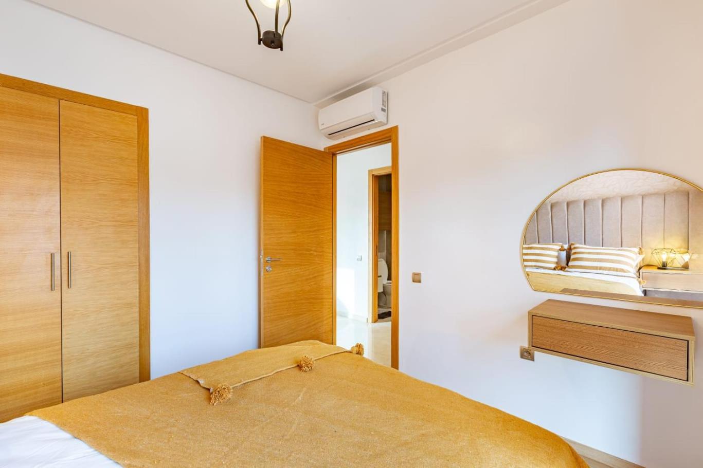 New! App Spacieux Avec Piscine Et Parking A Saphir * Marrakesh