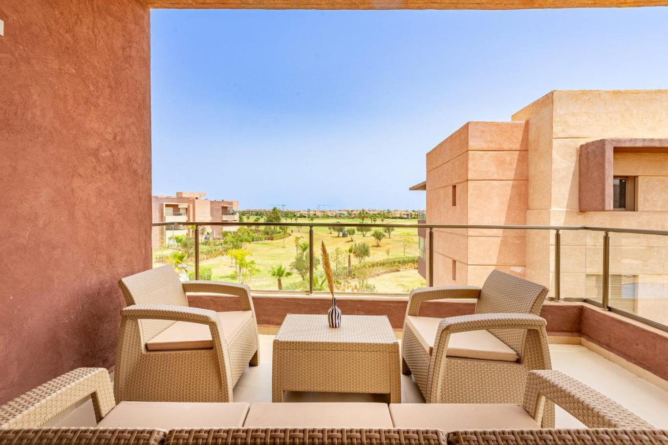 New! App Spacieux Avec Piscine Et Parking A Saphir * Marrakesh