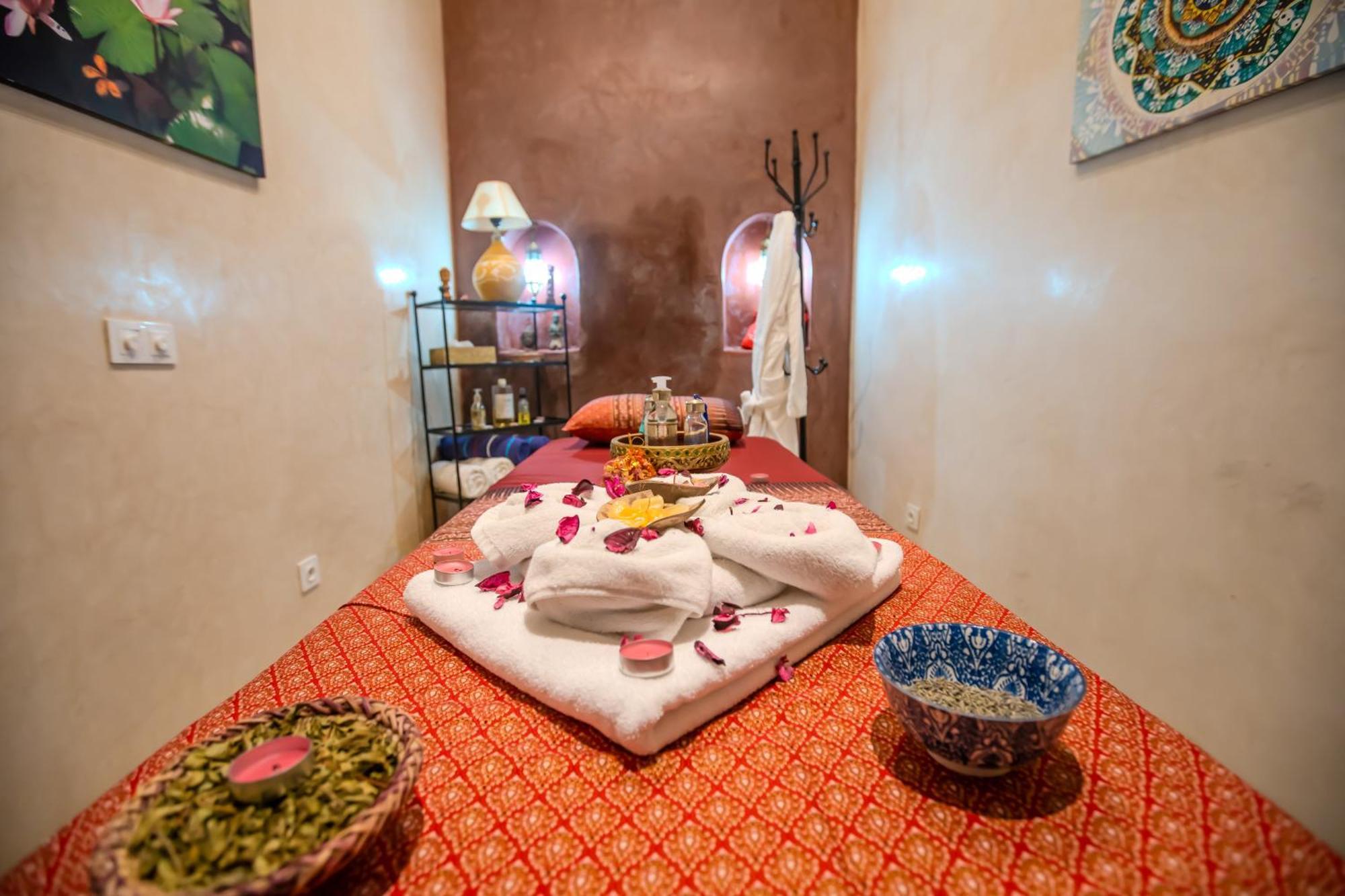 Guest house Mandana &