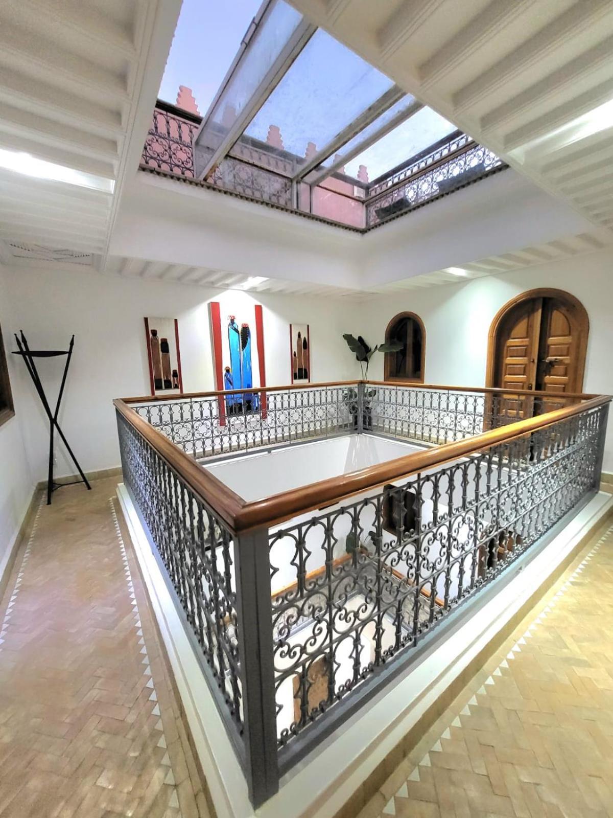 Melilo Avec Piscine Chauffee Marrakesh