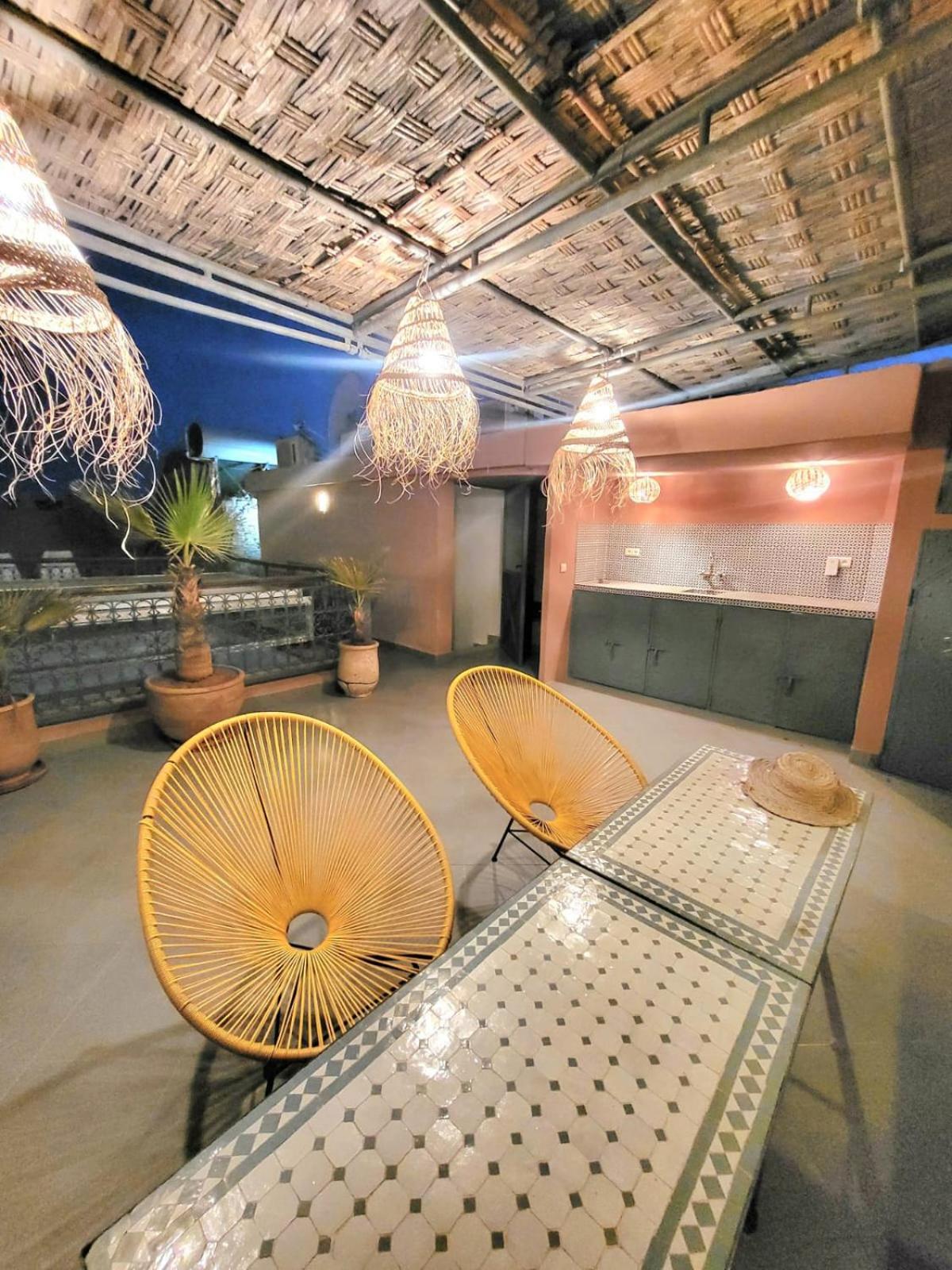 Melilo Avec Piscine Chauffee Marraquexe