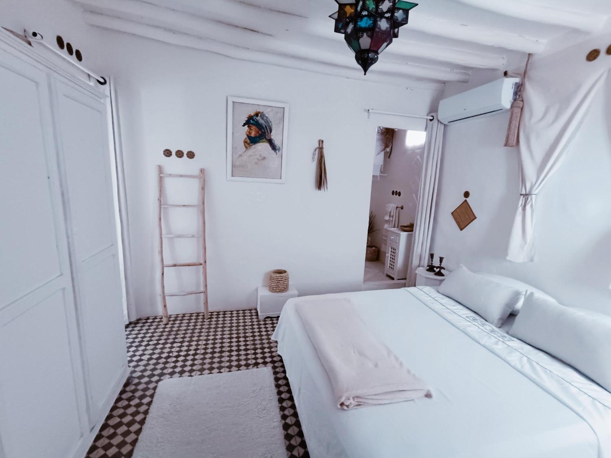 Apartment Studio Blanco Médina Avec Terrasse *