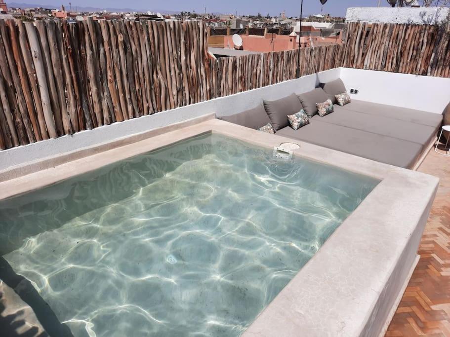Riad Dar Zouina Avec Piscine Chauffee Marrakesh