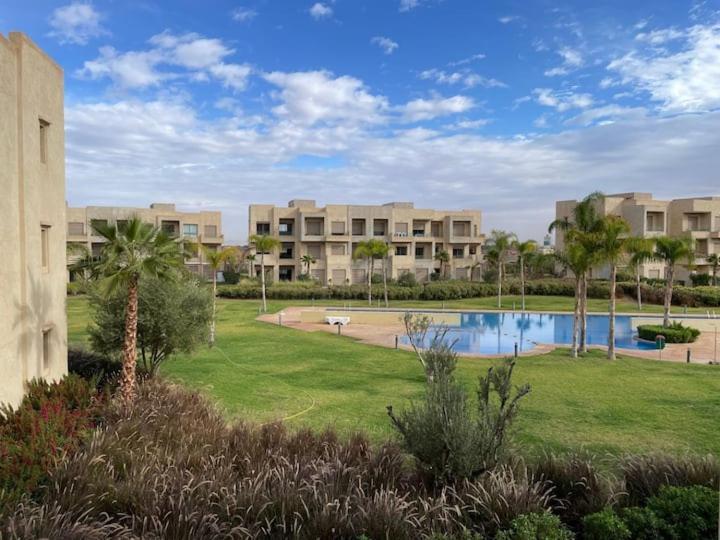 Apartment Prestigia With Pool *