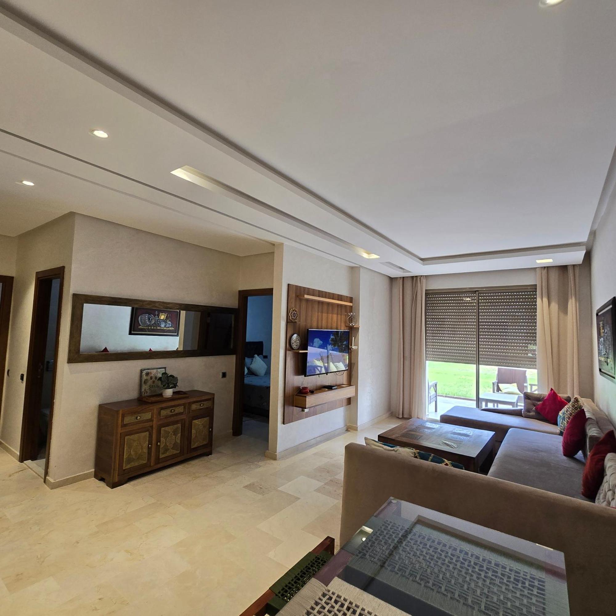 Apartment Prestigia With Pool
