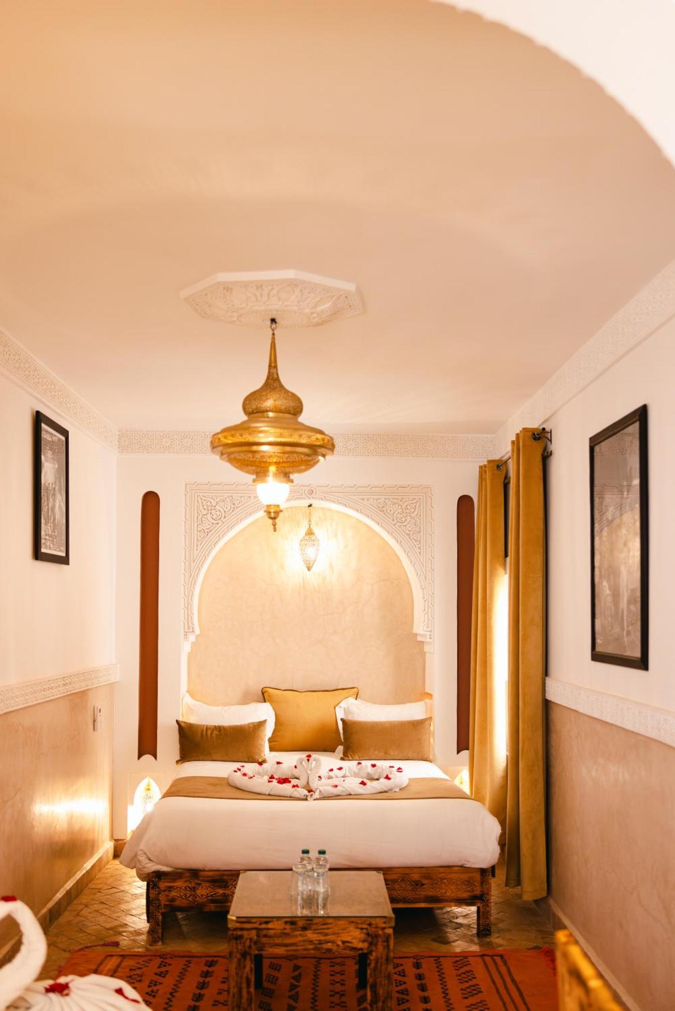 Anya & 4* Marrakesh