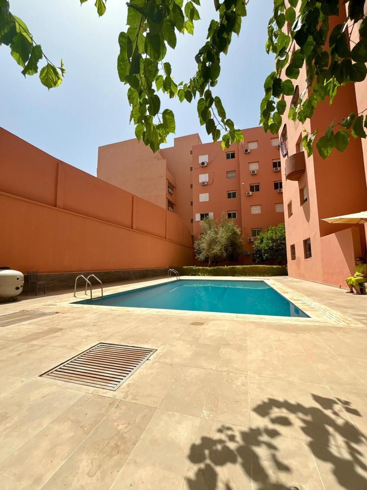 Centre T3 Jacuzzi Prive 2 Min De La Gare * Marrakesh