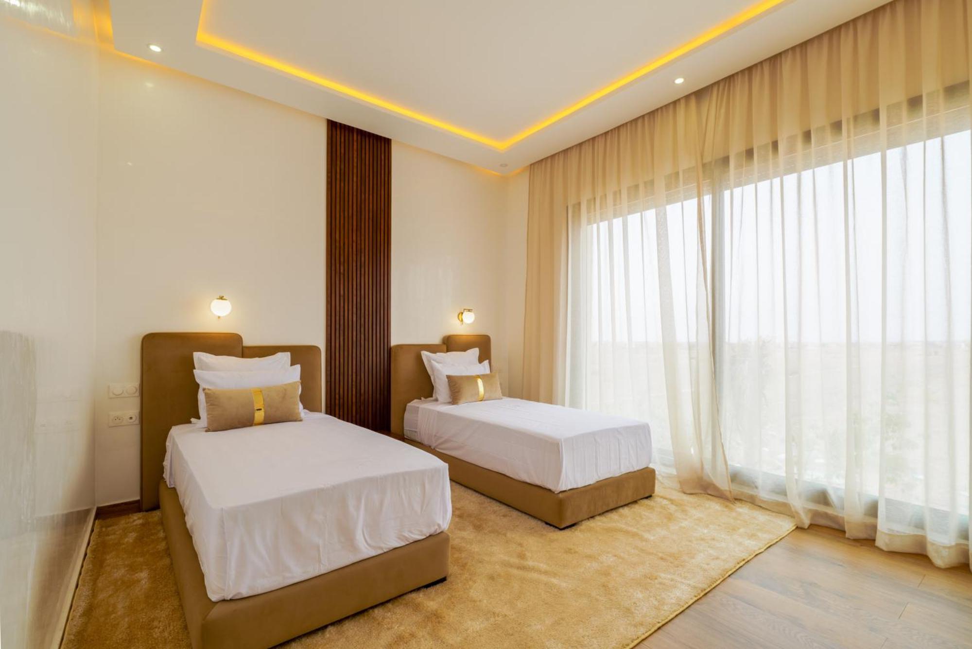 Golden Luxruy Serenity Villa Marrakesh