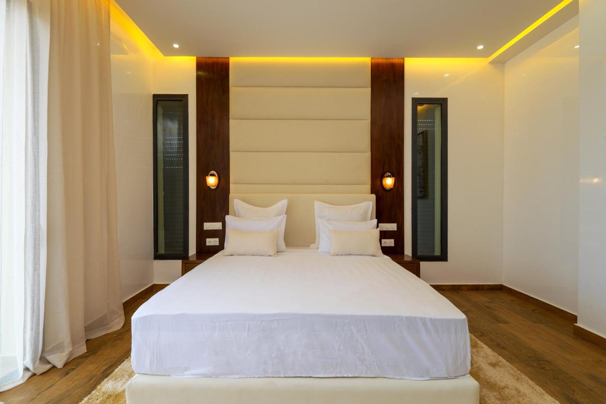 Golden Luxruy Serenity Villa
