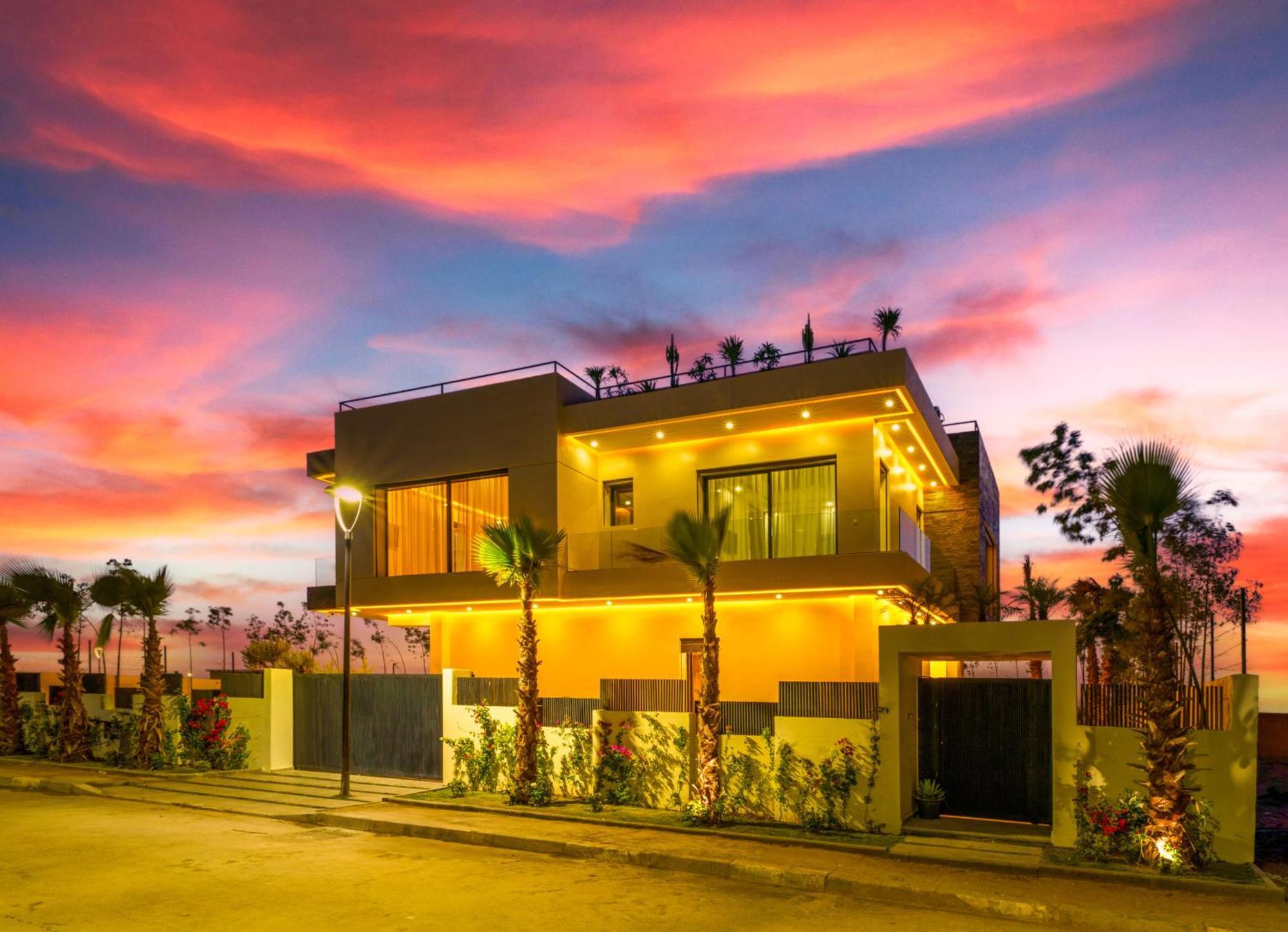 Golden Luxruy Serenity Villa