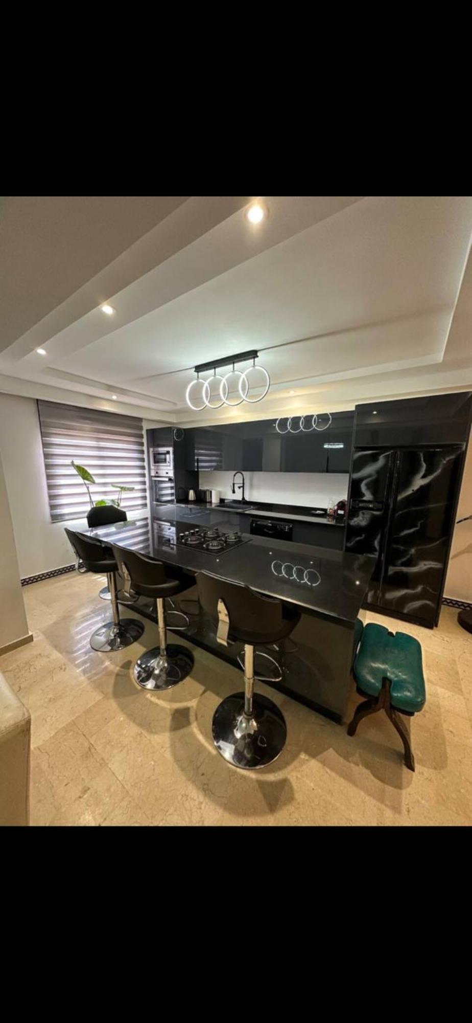 Apartment Modern, Cozy Apt-prime Location Marrakesh