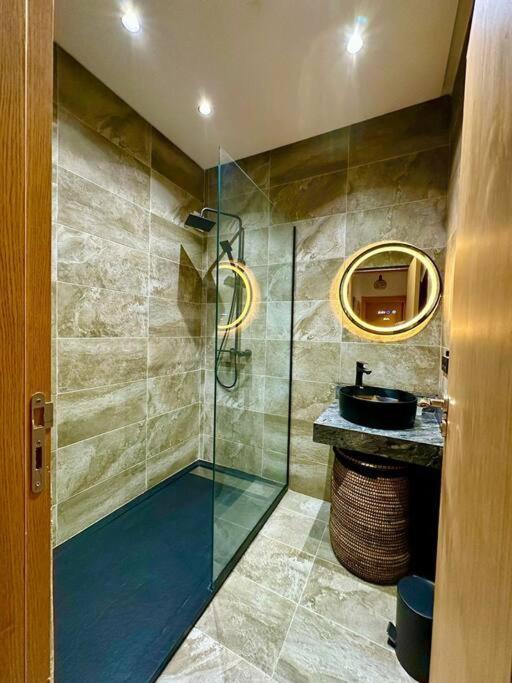 Apartment Quiet Two Bedroom 5 Min From The Airport *